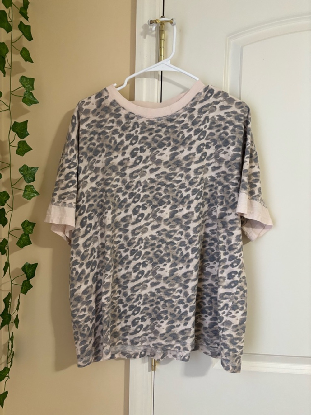 aerie oversized crew boyfriend tshirt in cake batter